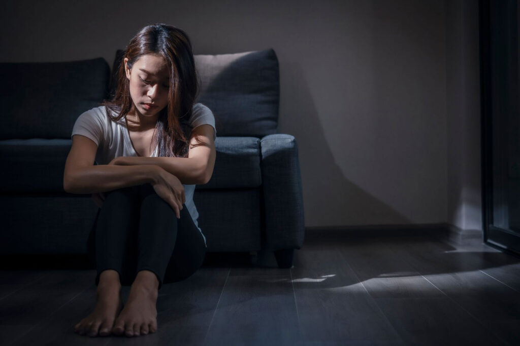 Understanding Major Depressive Disorder: Symptoms, Causes, and Treatment 3 HMH Understanding Major Depressive Disorder